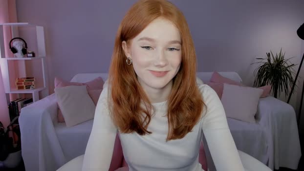 leahsthetics Female Chaturbate 15-03-2025