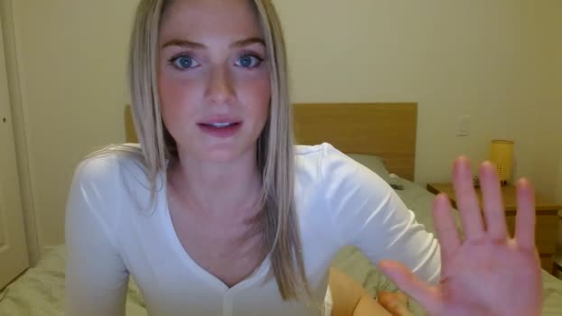 allybeexo Female Chaturbate 17-03-2025