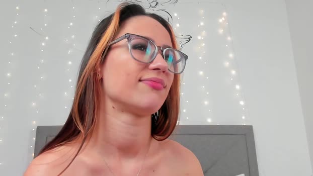 nicoleirisxxx Female Chaturbate 18-03-2025