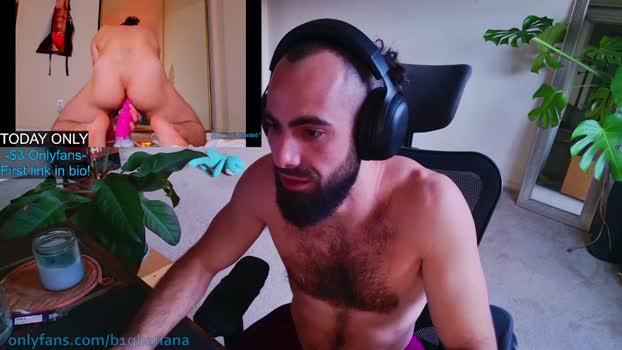 b1gbanana Couple Chaturbate 18-03-2025