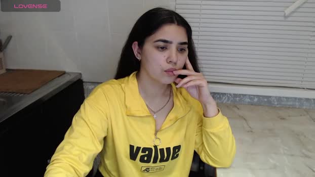 rose_bonnie Female Chaturbate 18-03-2025