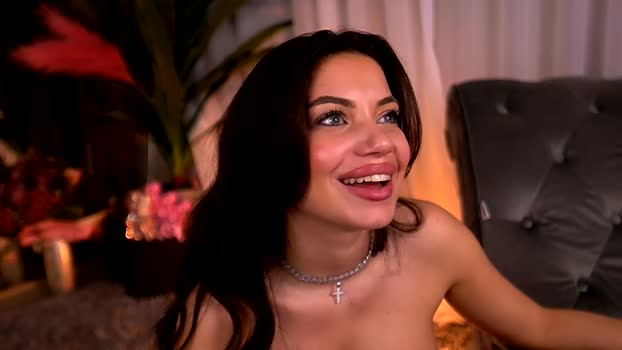 esmeluv Female Chaturbate 25-03-2025