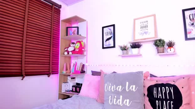 nata_villalobos Female Chaturbate 26-03-2025