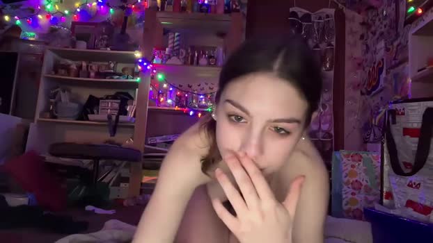 destinyluvvvv Female Chaturbate 27-03-2025