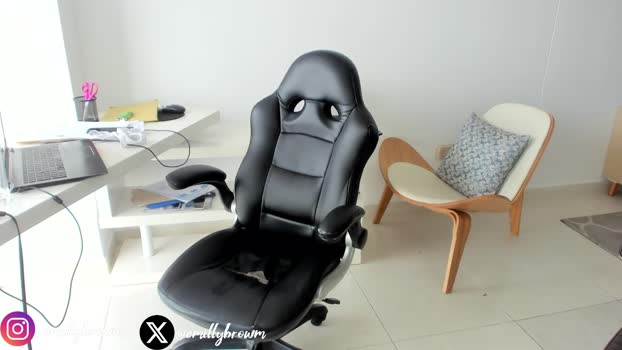 emillybrowm Couple Chaturbate 27-03-2025