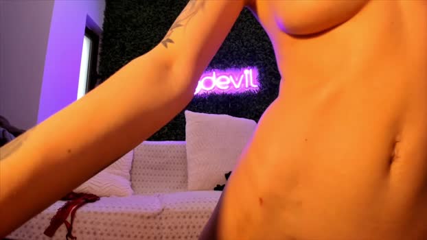 hotfallingdevil Female Chaturbate 02-04-2025