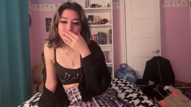 upaydahlia Female Chaturbate 03-04-2025