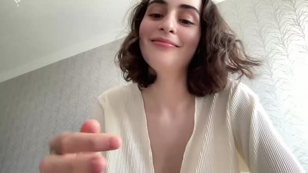 wonderland_stia Female Chaturbate 03-04-2025