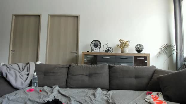 shantallmilf Couple Chaturbate 07-04-2025