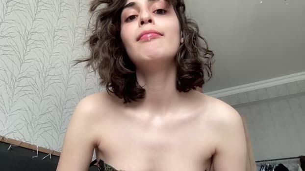 wonderland_stia Female Chaturbate 08-04-2025