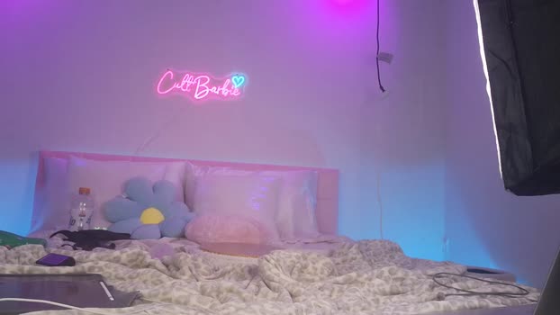cult_barbie93 Female Chaturbate 10-04-2025