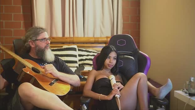 cheeseburgerjesus Couple Chaturbate 11-04-2025