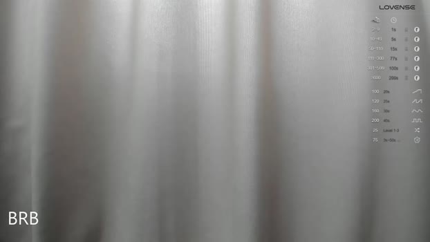 yourher0in Couple Chaturbate 13-04-2025