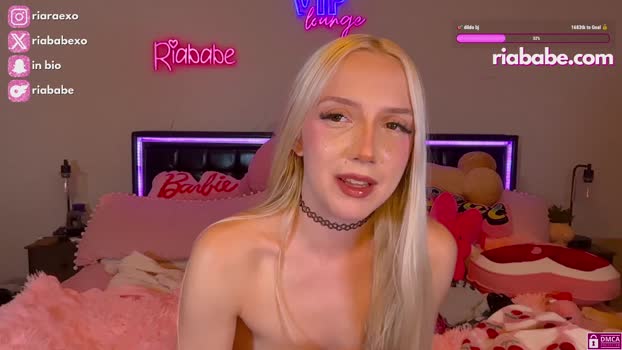 riababe Female Chaturbate 15-04-2025