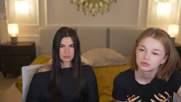 bright_diamonds_054 Couple Chaturbate 15-04-2025