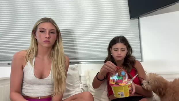 emilyrevere Female Chaturbate 16-04-2025