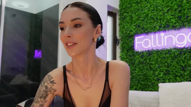 hotfallingdevil Female Chaturbate 16-04-2025
