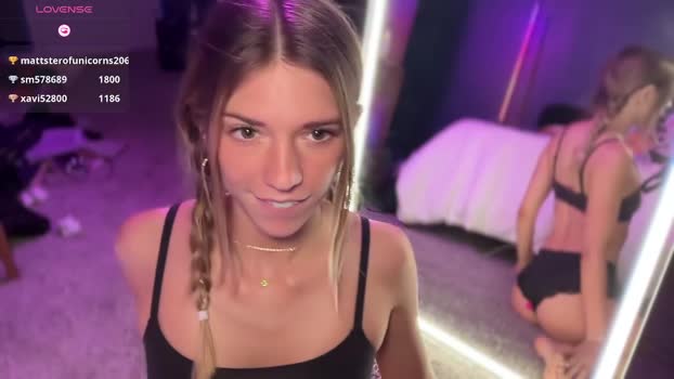 oliviahansleyy Female Chaturbate 16-04-2025