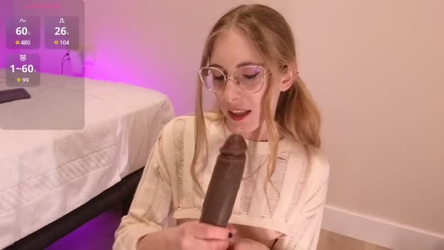 girl_i_am Female Chaturbate 16-04-2025