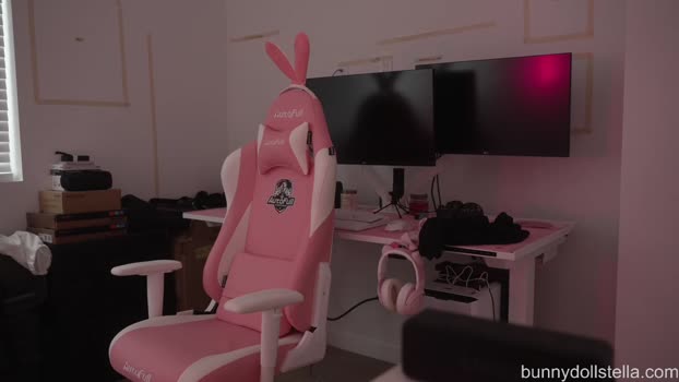 bunnydollstella Female Chaturbate 18-04-2025