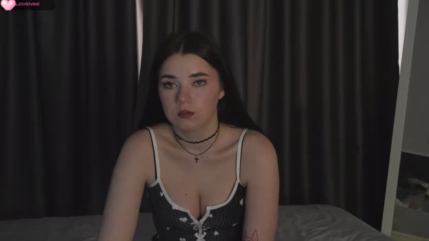 moony_mary Female Chaturbate 18-04-2025