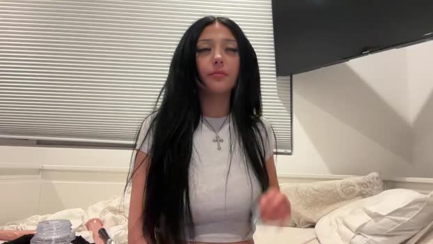 aspenhall Female Chaturbate 19-04-2025
