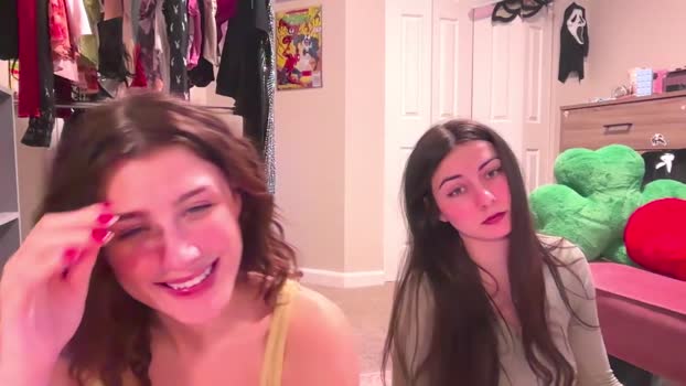 briadominick Female Chaturbate 22-04-2025
