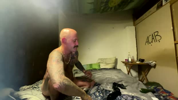 sklavin02022001 Couple Chaturbate 23-04-2025
