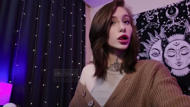 succubu7 Female Chaturbate 28-04-2025