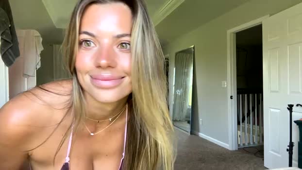 getnzked Female Chaturbate 28-04-2025