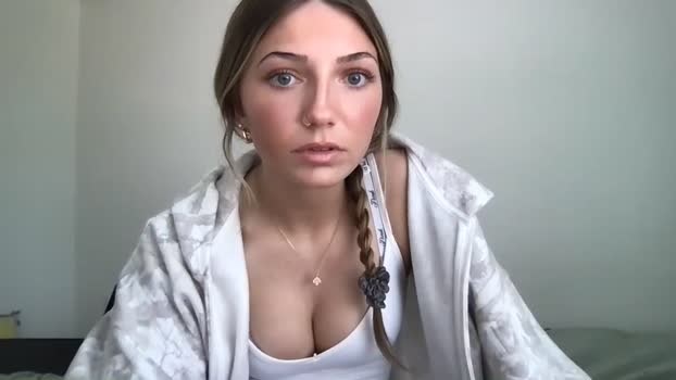 emiefox2 Female Chaturbate 30-04-2025
