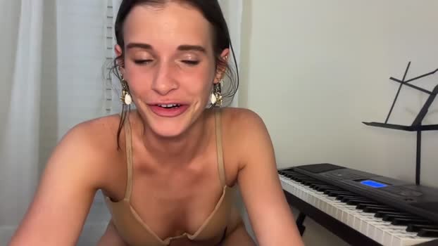 yourgirlnicolexo Female Chaturbate 03-05-2025