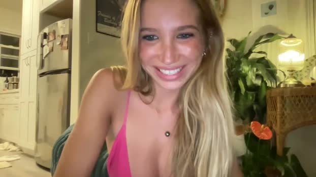 babyyjade Female Chaturbate 04-05-2025