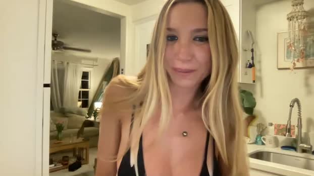 babyyjade Female Chaturbate 04-05-2025