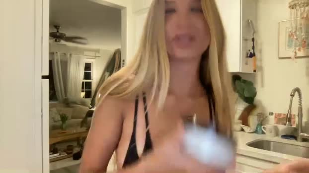 babyyjade Female Chaturbate 04-05-2025
