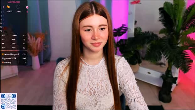 freckle_diyana Female Chaturbate 04-05-2025