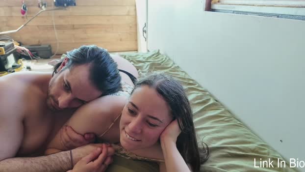 busbuddies Couple Chaturbate 06-05-2025
