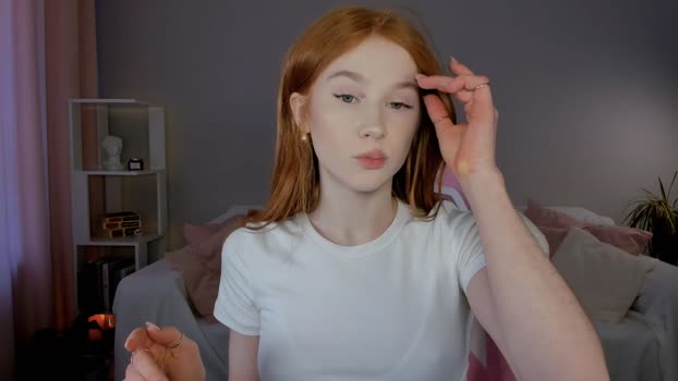 leahsthetics Female Chaturbate 07-05-2025