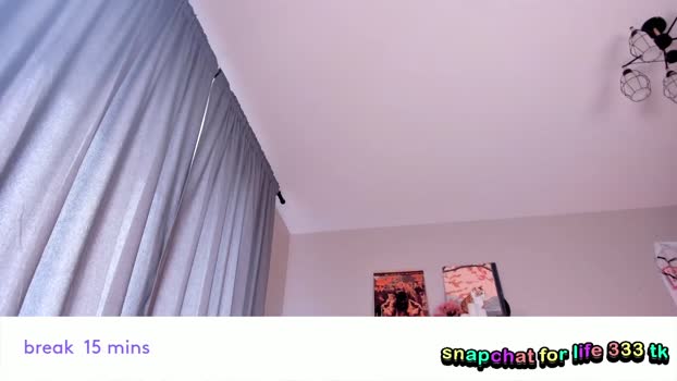 vivian_qwerty Female Chaturbate 08-05-2025