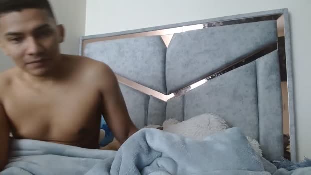 alexvsluisa Couple Chaturbate 08-05-2025
