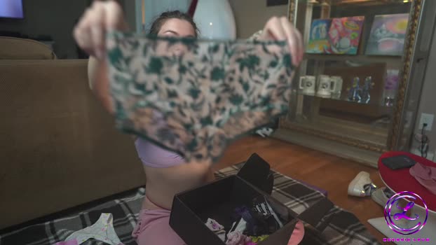 chroniclove Female Chaturbate 10-05-2025