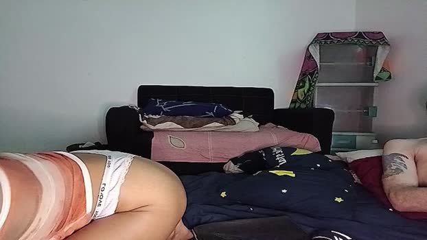 philippinas_white_man Couple Chaturbate 10-05-2025
