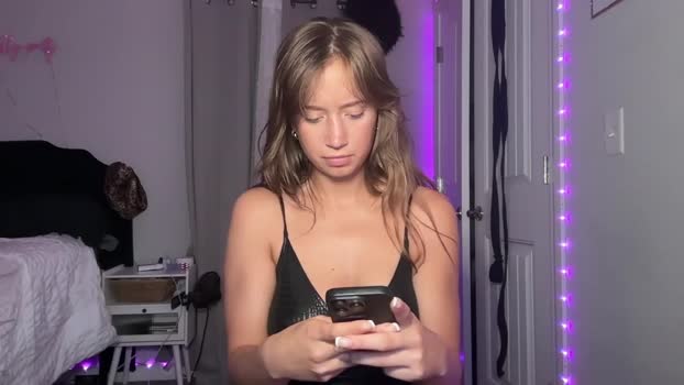 brielledaviss Female Chaturbate 12-05-2025