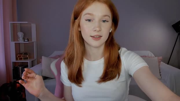leahsthetics Female Chaturbate 12-05-2025