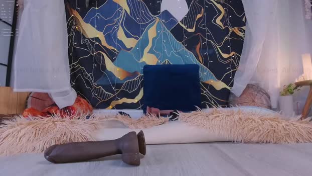 mollyflwers Female Chaturbate 12-05-2025