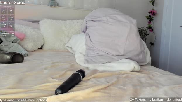 laurenxcros Female Chaturbate 14-05-2025