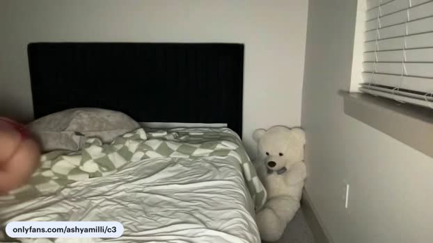 okbells Female Chaturbate 15-05-2025
