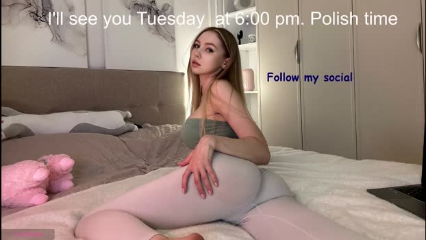 avroramy Female Chaturbate 18-05-2025