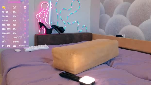 snikersl Couple Chaturbate 30-05-2025