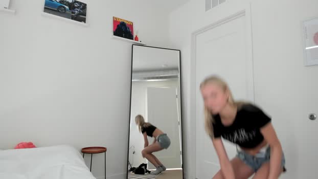 ariah_is_blonde Female Chaturbate 30-05-2025